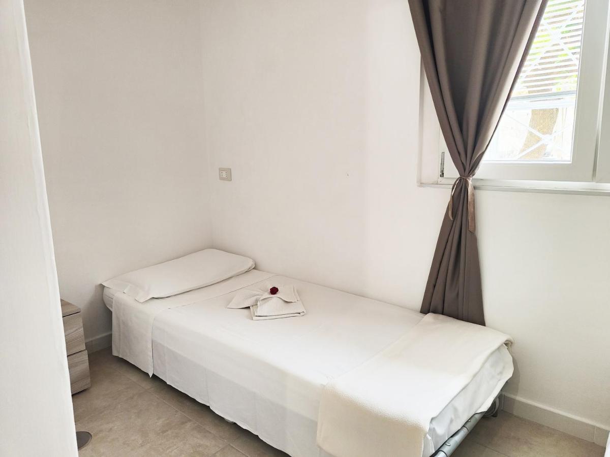 B&B Numero5 Castellammare di Stabia Bagian luar foto