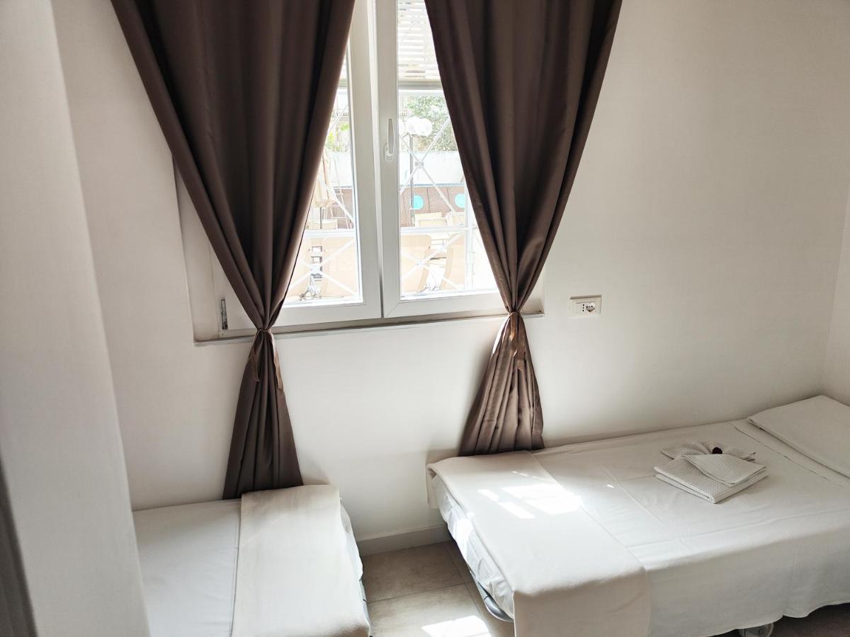 B&B Numero5 Castellammare di Stabia Bagian luar foto